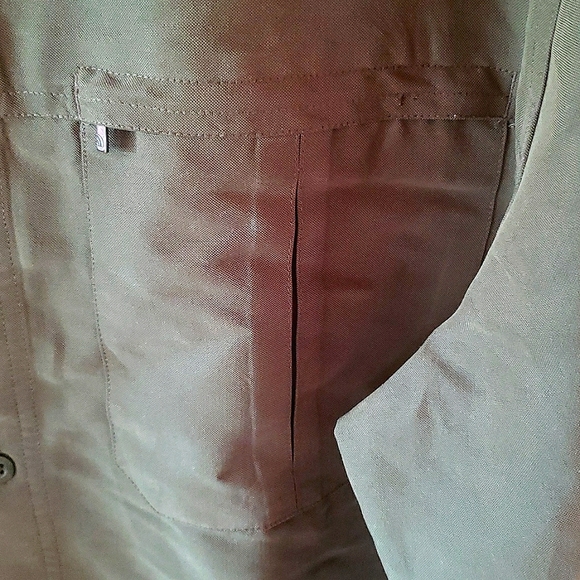 North Face *OLIVE GREEN* Men's Button Front Shirt XL EUC! - Picture 4 of 5
